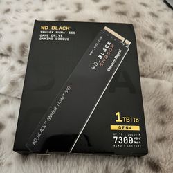 Western Digital WD_BLACK SN850X 1TB NVMe Internal SSD