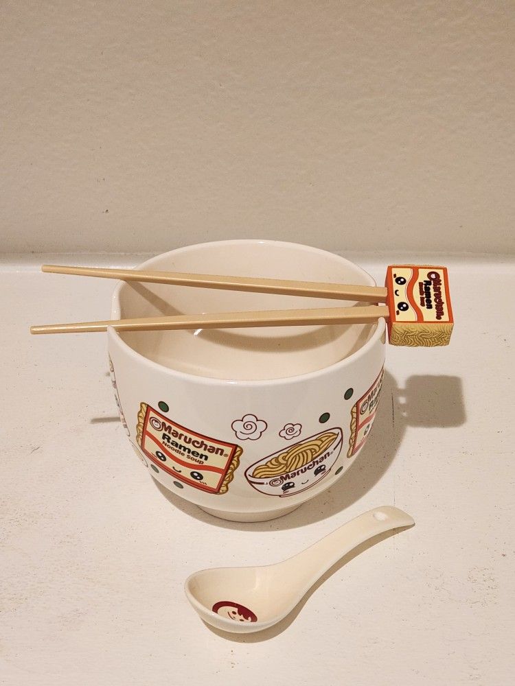 Maruchan Raman Bowl and Chopsticks