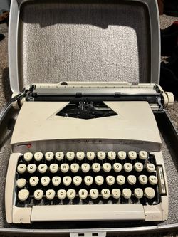 Vintage 1950s tower constellation typewriter