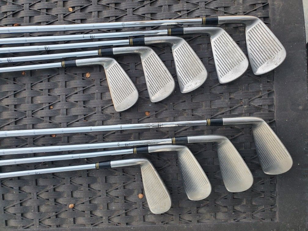 Golfsmith Irons + Titleist Bag