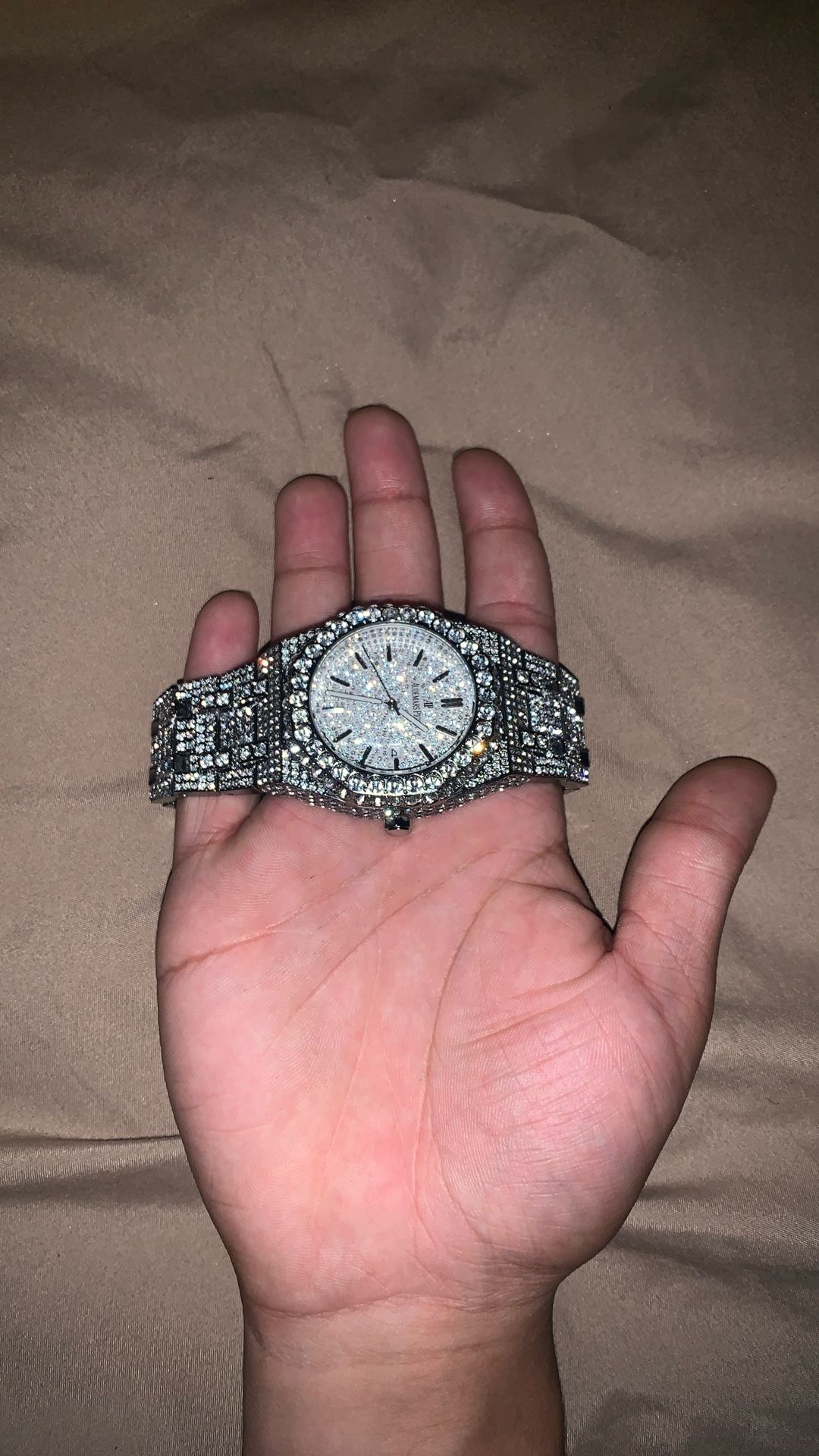 AP WATCH MOSINITE VVS Diamonds