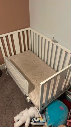 Crib/toddler bed