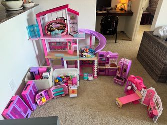 Barbie Dreamhouse Playset with Accessories