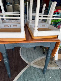 Dinning table & chairs