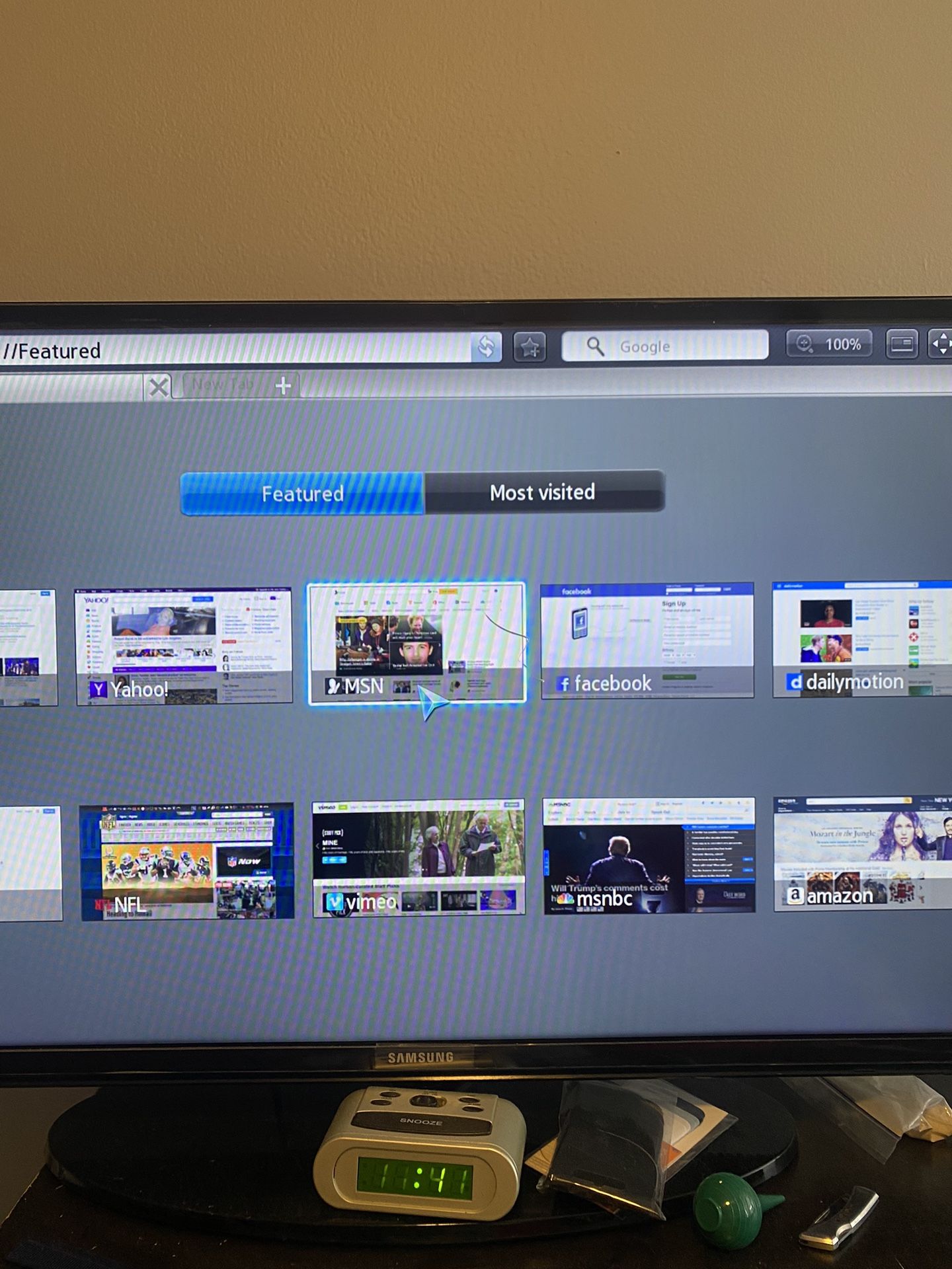 42 Inch Smart Samsung Tv With Wall Mount