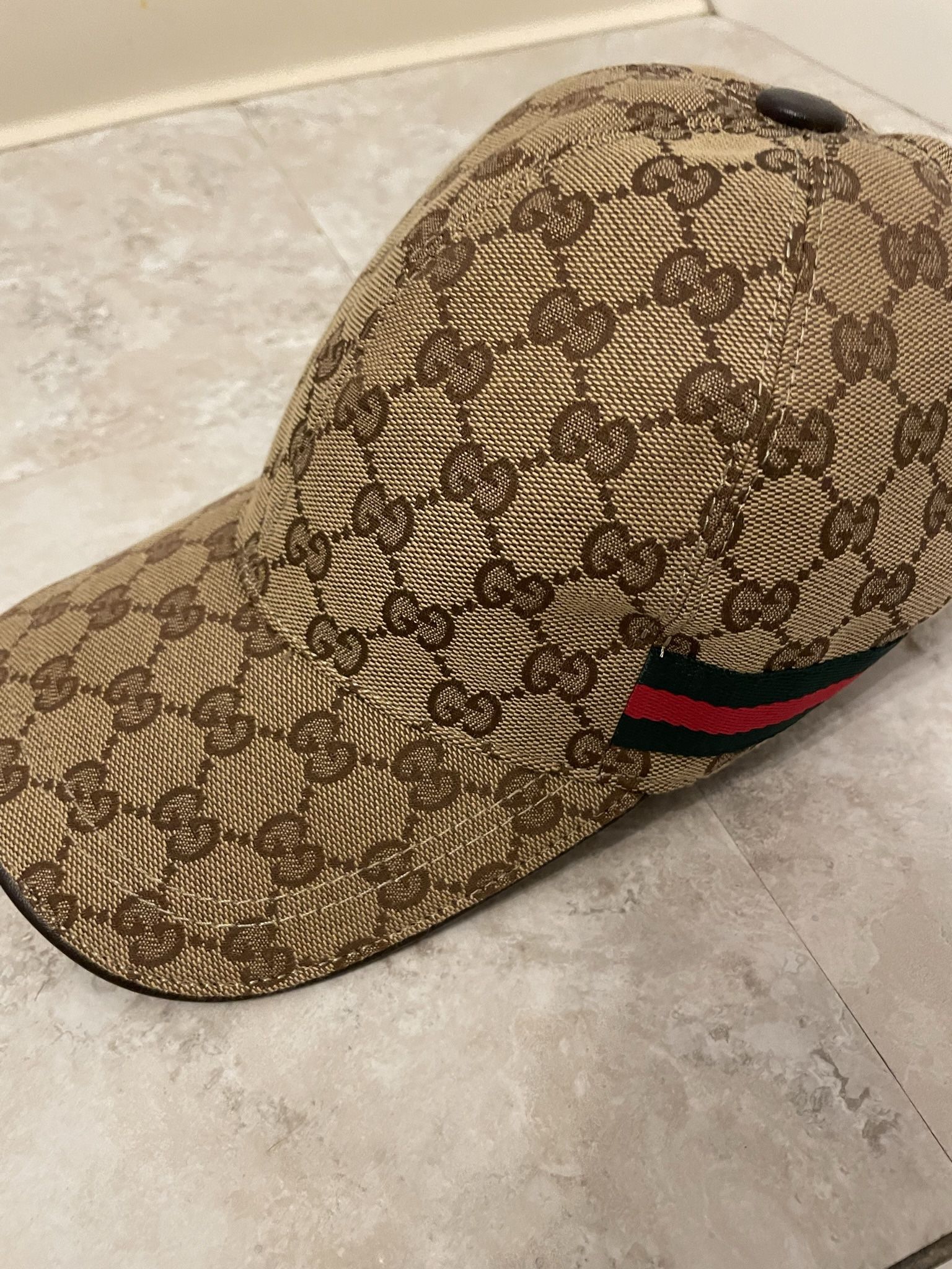 Gucci Baseball Hat Size M