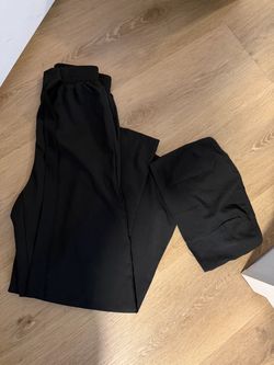 Two piece top bottoms SMALL