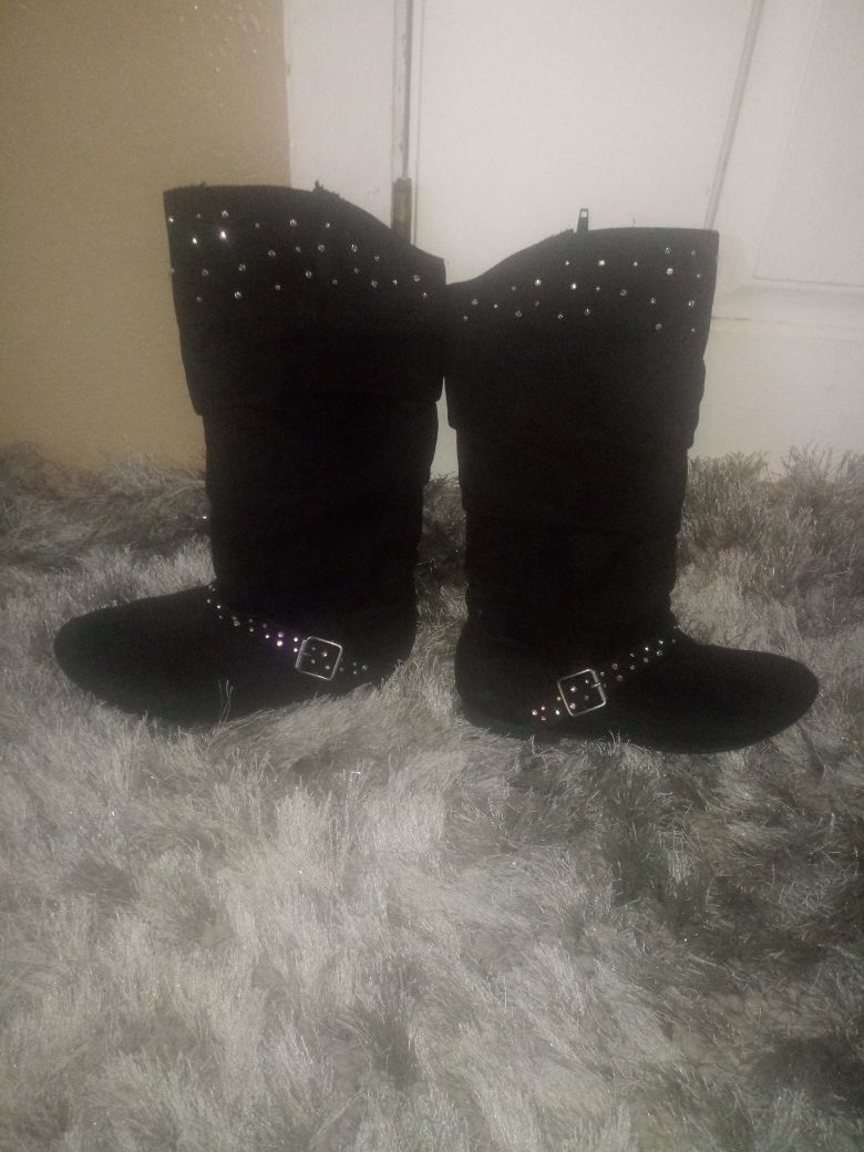 Girl black bling boots size 2