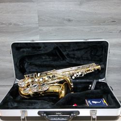 Selmer Alto Saxophone Mode, As500 With Mouthpiece And Hard Case 