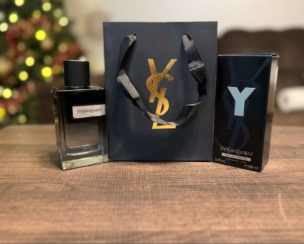 YSL EAU DE PARFUM 100% authentic 