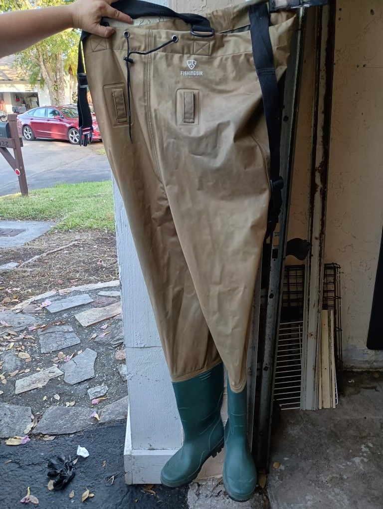 Waders Size 10