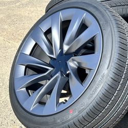 FREE DELIVERY 4X 20” 2026 Tesla Model Y Helix 2.0 Gray wheels Hankook EVO 255/40/20 TPMS 100% 255/40/20 