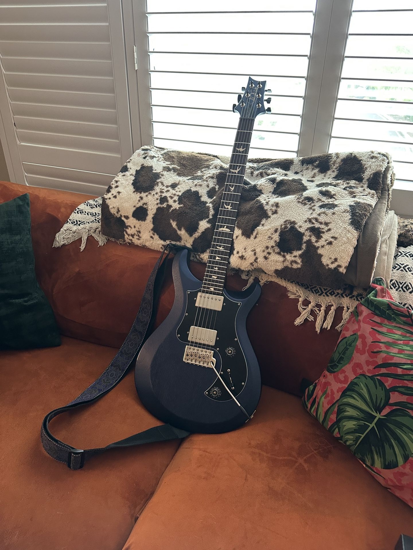 PRS S2 Standard 24 Electric Guitar Metallic Midnight Satin