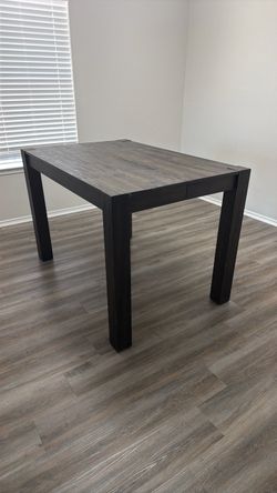 Dinning table
