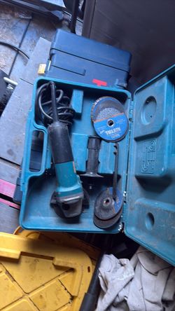 Makita angle grinder