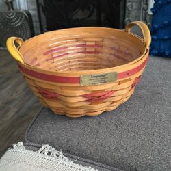 Long and booger basket in good condition non-smoking home