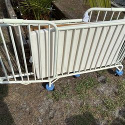 Baby Bed On Wheels, With Bed Pad