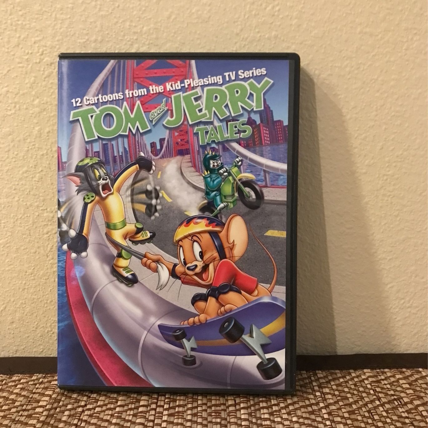 Tom & Jerry Tales DVD By Warner Brothers