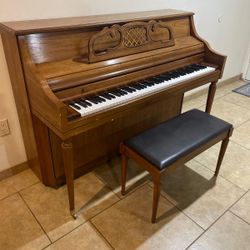 Piano Kimball