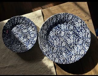 Victorian Calico Dinnerware