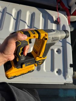 20v dewalt Sds hammer drill