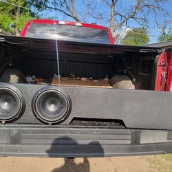 Rockford fosgate p2 8" Dual subwoofers for 07-and up chevy/GMC crewcab and 09-2026 ford f150 supercrew