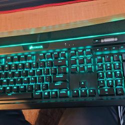 Corsair K95 RGB Platinum XT Mechanical Gaming Keyboard, Backlit RGB LED