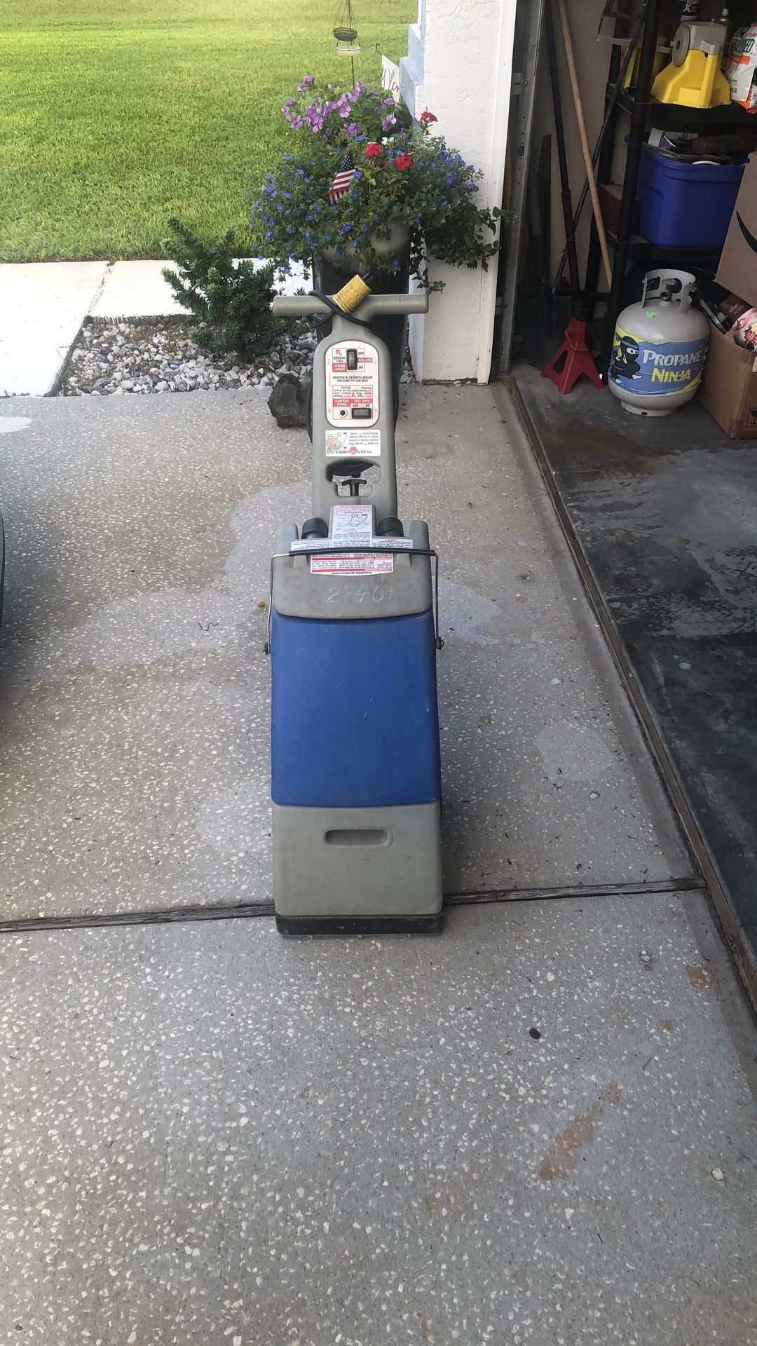 Carpet Cleaner