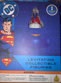 🦸 Superman & Krypto Levitating Collectible Figurines – NEW IN BOX – PAIR DEAL