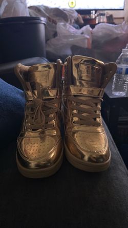 UBFEN Women's and men  High Top Sneakers in a metallic gold finish.