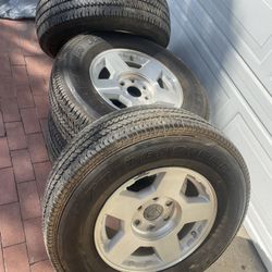 2006 Chevy Tahoe Factory 17in Aluminum Rims