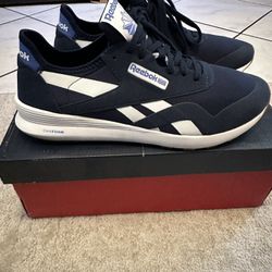 Reebok Sneekers