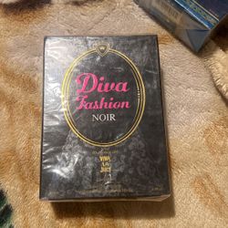 Diva Fashion Noir - Diamond Collection 