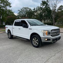 2018 Ford F-150 XLT 302A • 4WD • 8cyl