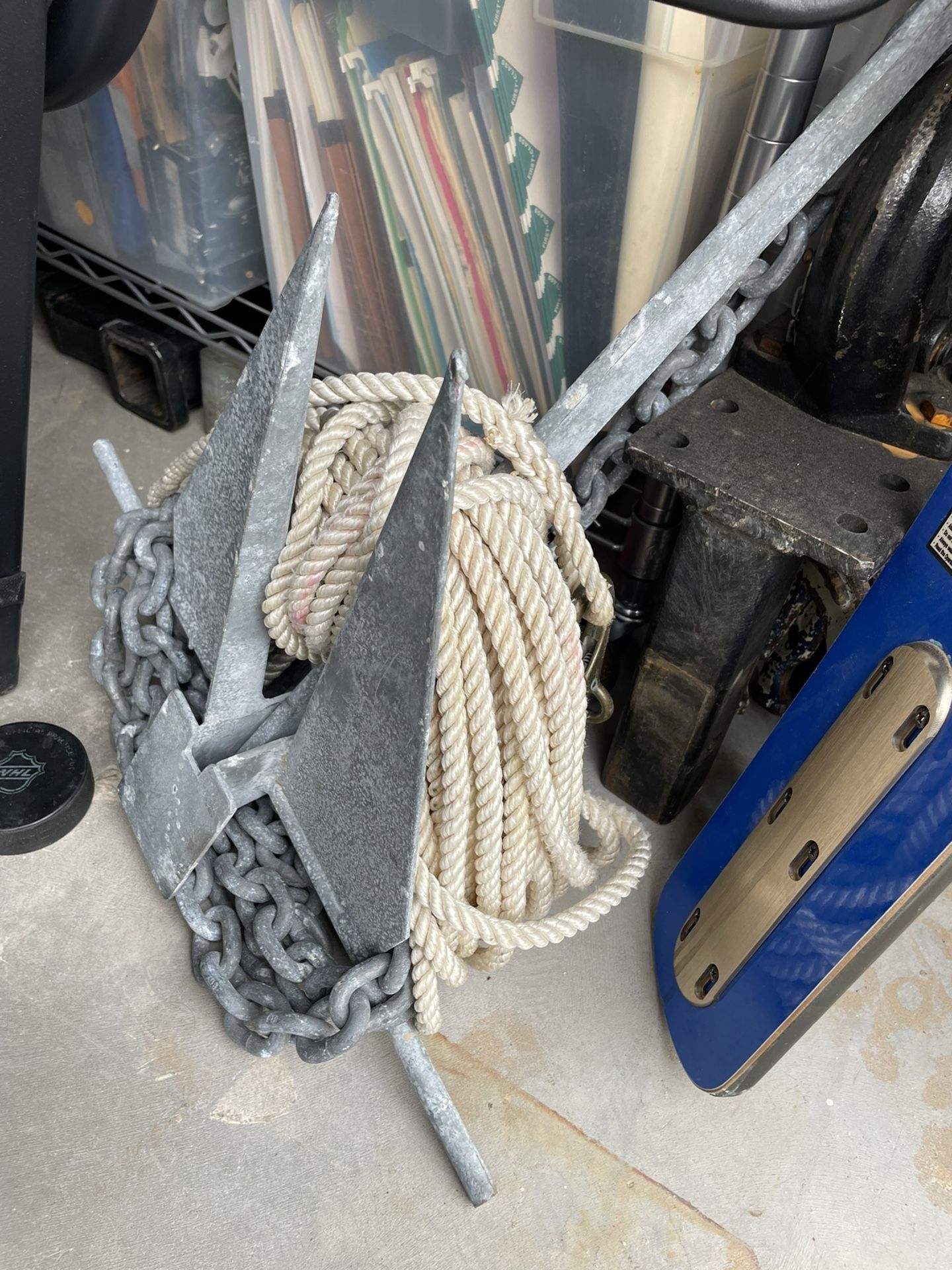 Danforth Anchor Galvanized With Chain And Rope for Sale in Bullhead