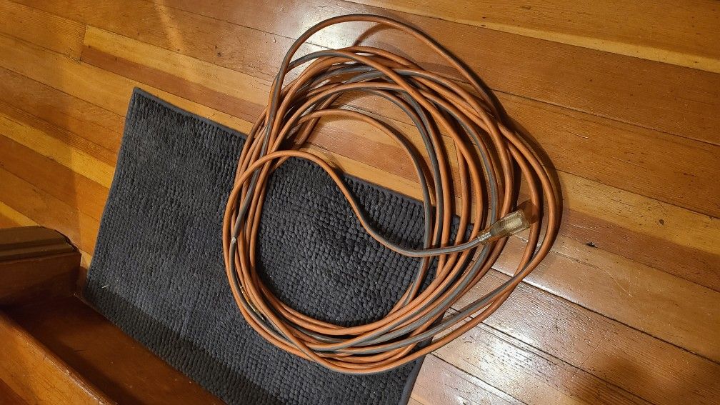 Extension Cord 50 ft 14 Gauge 