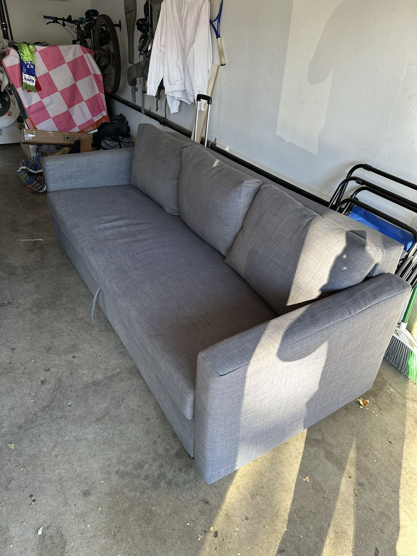IKEA FRIHETEN - Sleeper sofa