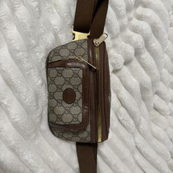 Gucci fanny pack