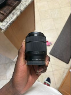 Selling kit Sony 28-70 lens mark II