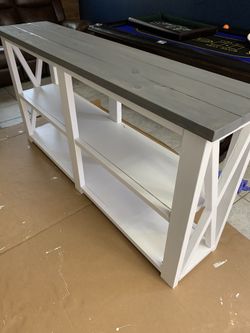 Farmhouse entry table
