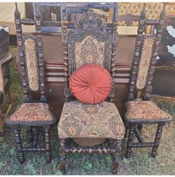 Elegant Paisley Accent Chair Set