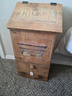 Vintage Taters & Onions Wooden Storage Box – Farmhouse Kitchen Decor – Ventilated