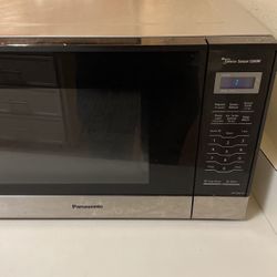 Panasonic microwave sn67hs online
