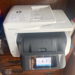 HP OfficeJet Pro 8725 All-in-One 4-Color Inkjet Printer with Duplex and Mobile Printing in White 