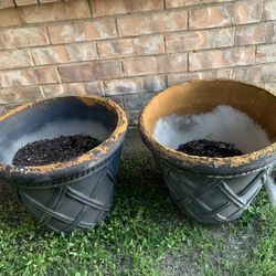 Big pots!   Any $ 8!   Please 