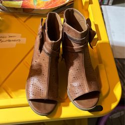 Boots/heels For Kids