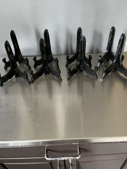 Plate Stands