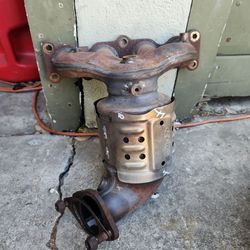 Kia optima 16 manifould exhaust