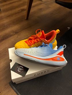 Under armor curry Sz 6.5y