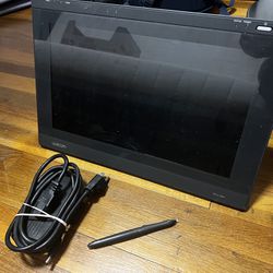 Wacom LCD Tablet With Pen